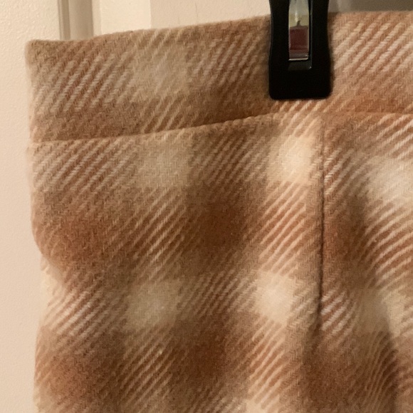 NWT Time and Tru XLorXXL camel & beige plaid faux wrap fringe heavy skirt - Picture 2 of 16